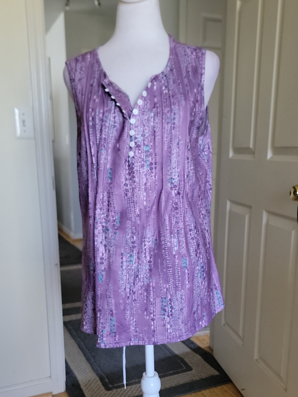 Unk Lavender Sleeveless Henley Top